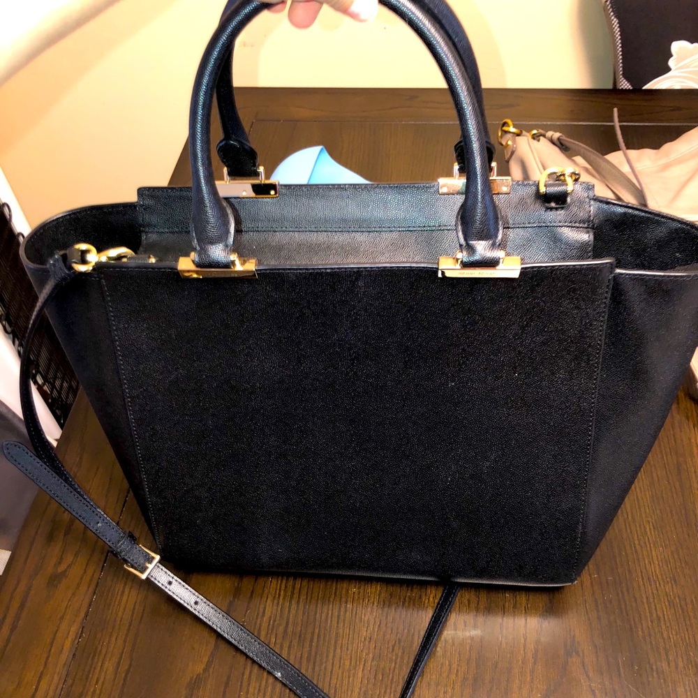 Henri bendel black tote